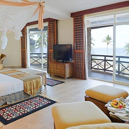 Ledger Plaza Bahari Beach Dar es Salaam Esterno foto