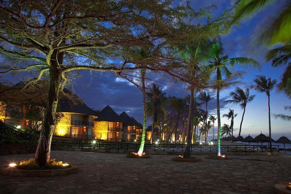 Ledger Plaza Bahari Beach Dar es Salaam Esterno foto